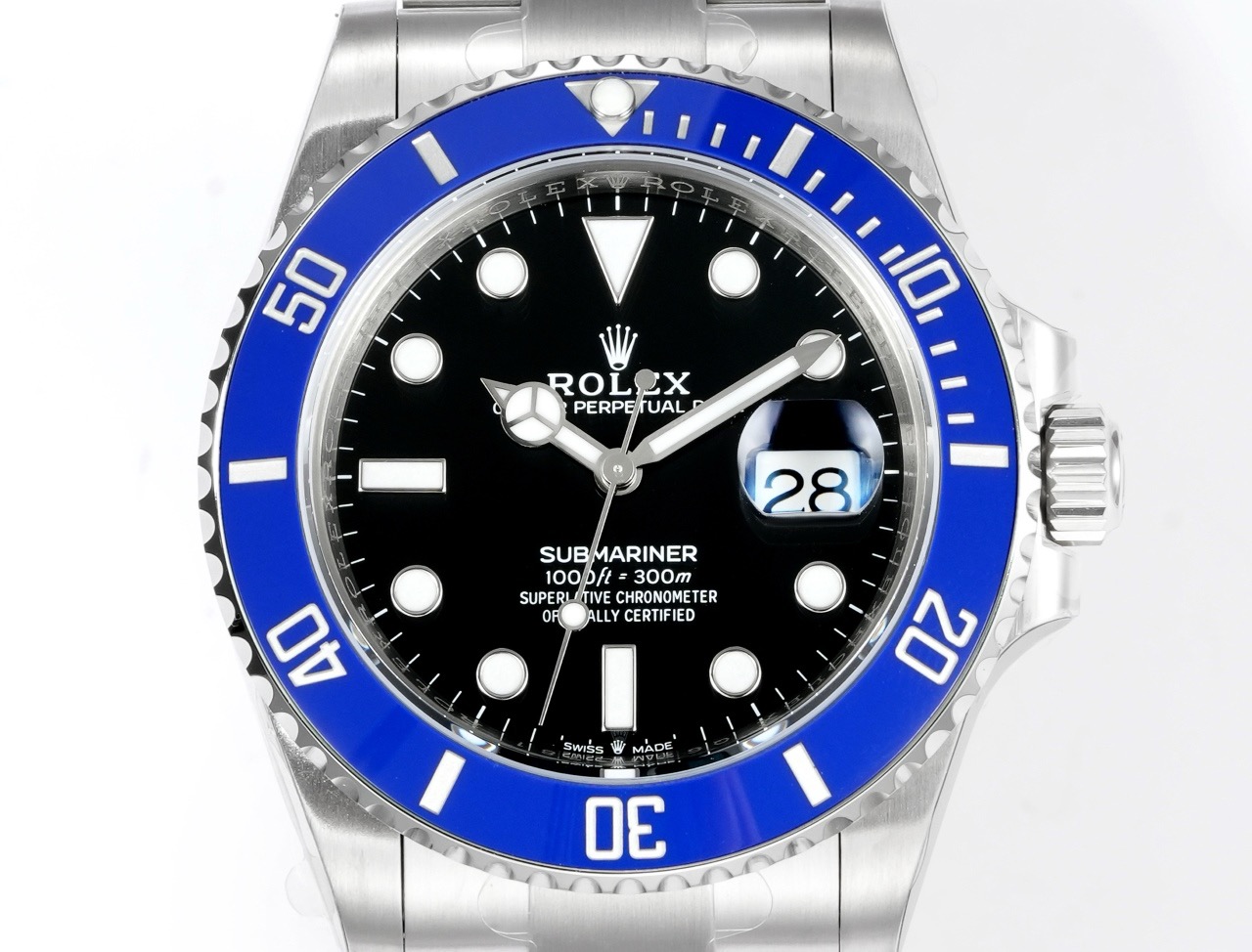 Rolex Submariner Date Blue Bezel White Gold - Image 5