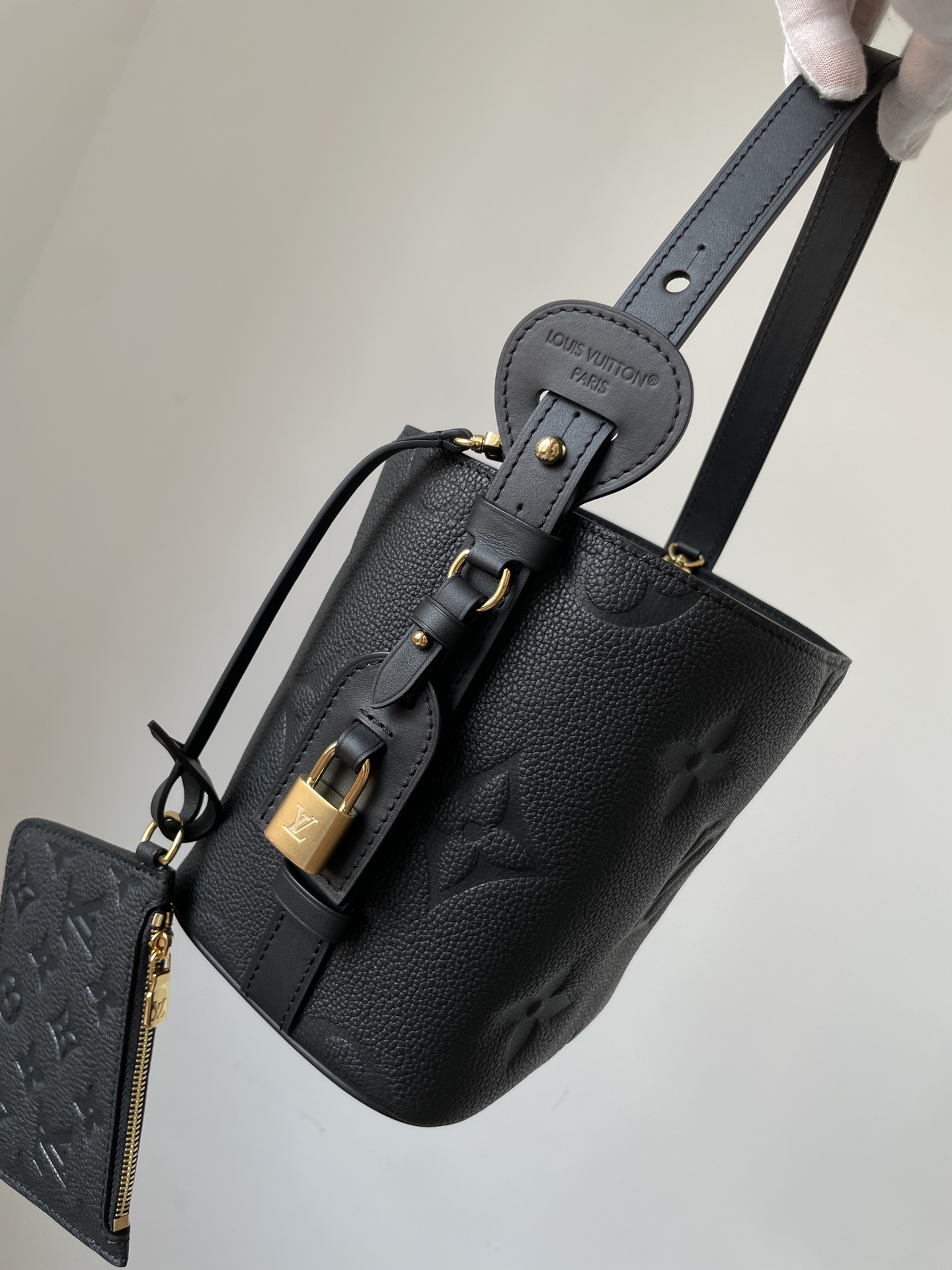 LOUIS VUITTON ALL IN BB Empreinte Leather Bag - Image 5