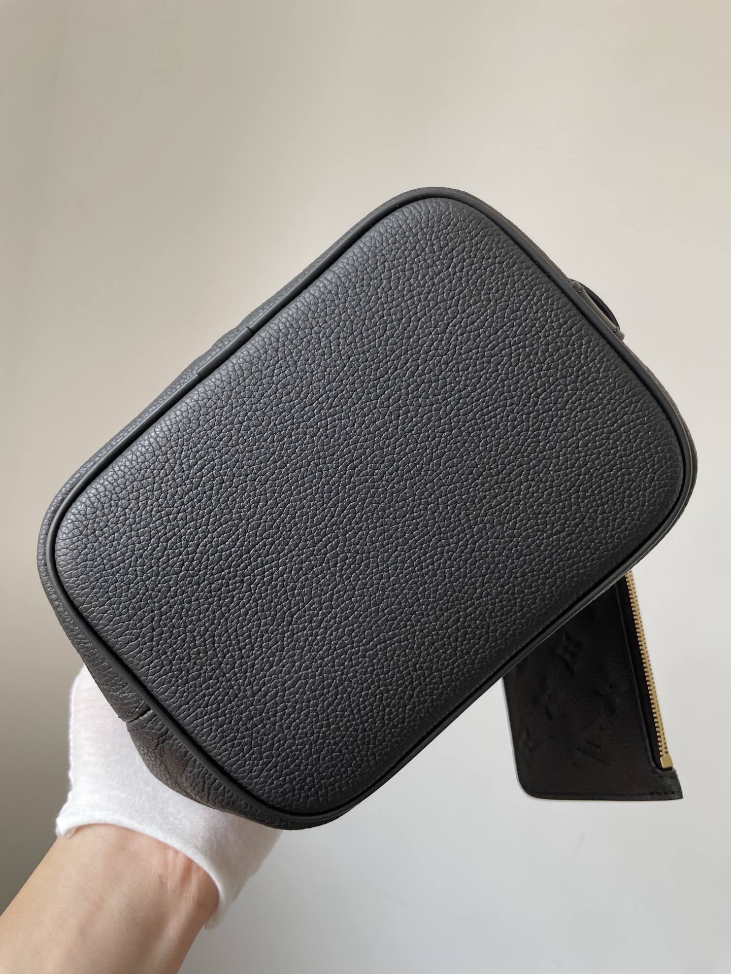 LOUIS VUITTON ALL IN BB Empreinte Leather Bag - Image 7