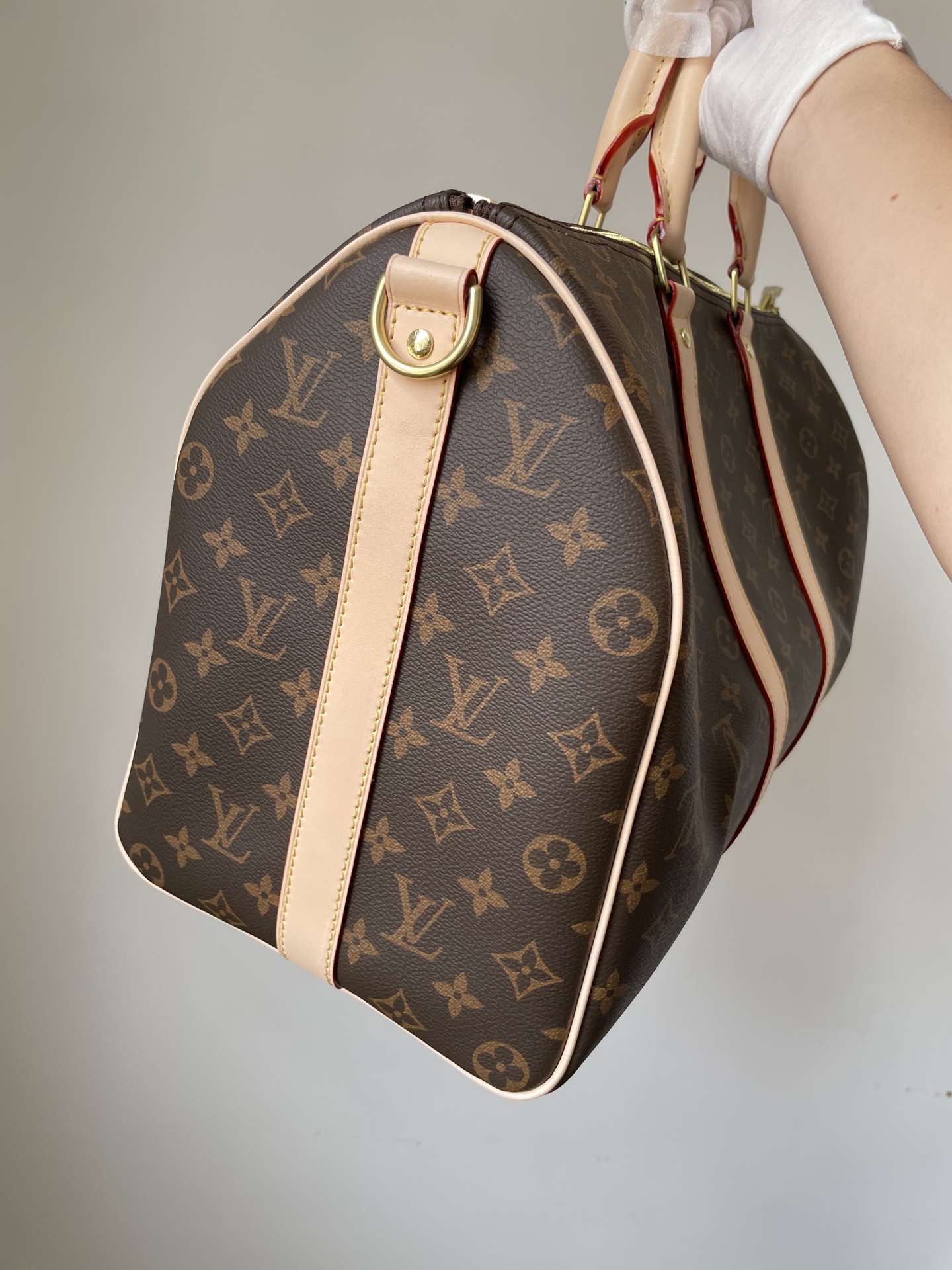Louis Vuitton Keepall 45 Monogram Canvas Travel Bag – Unisex - Image 5