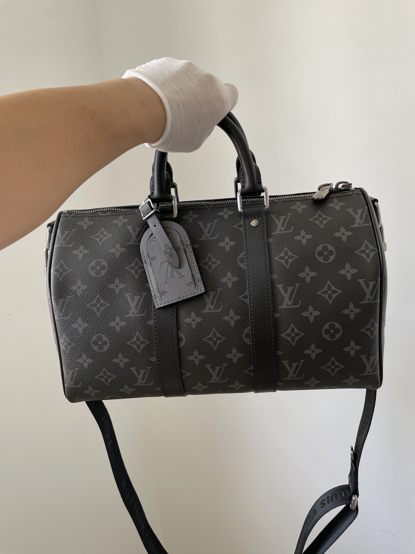 Louis Vuitton Keepall Bandoulière 35 Monogram Eclipse Canvas Bag – Black - Image 3