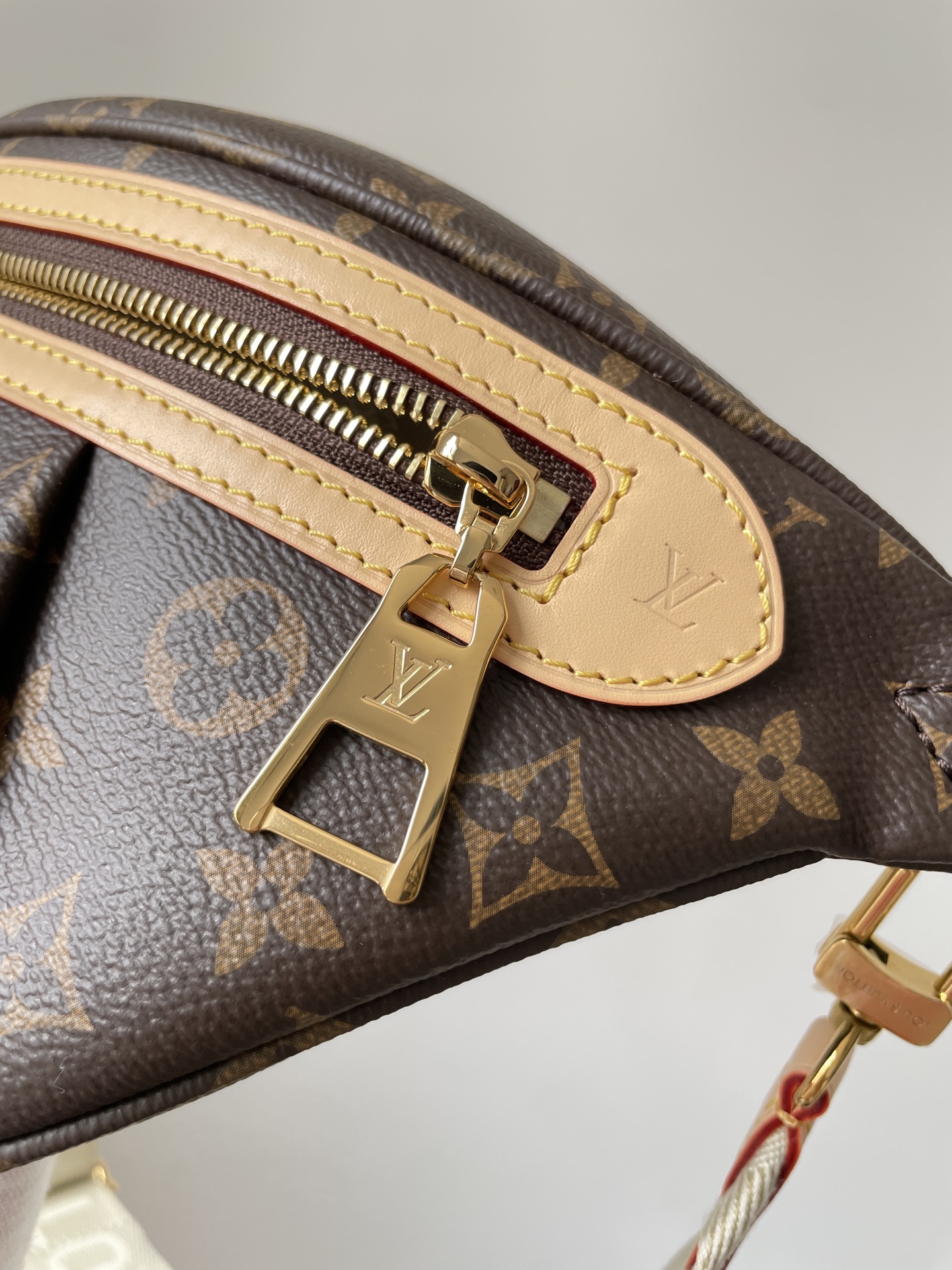 Louis Vuitton High Rise Monogram Canvas Waist Bag Brown - Image 7