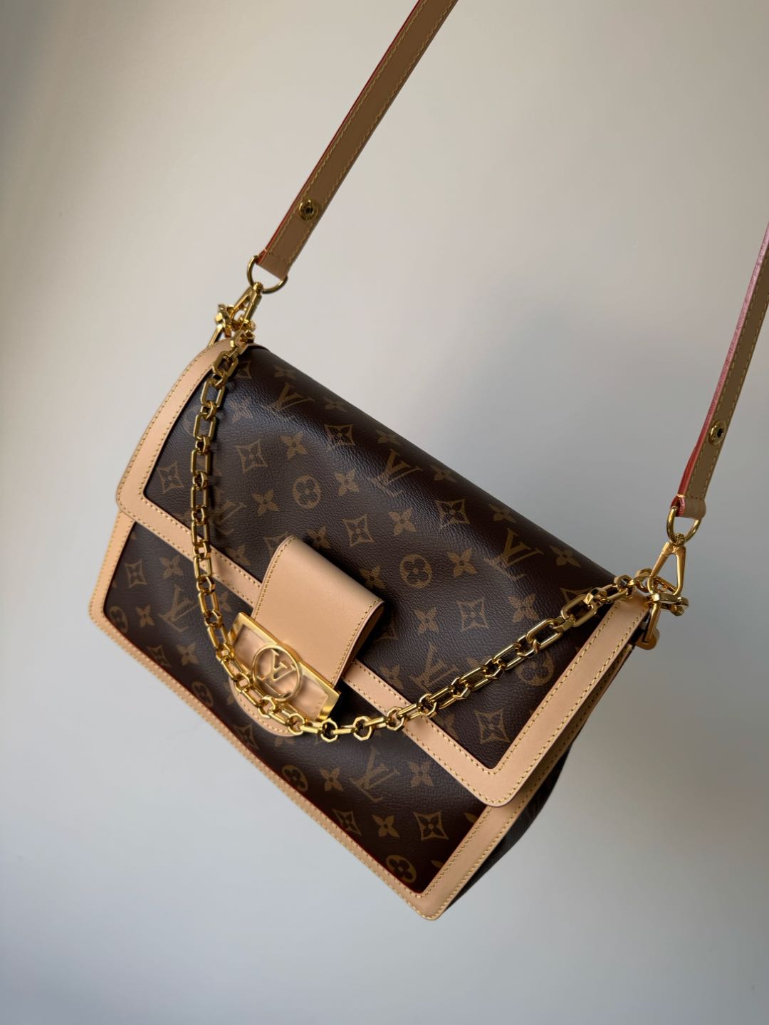 LOUIS VUITTON Dauphine Soft GM Monogram Canvas Bag - Image 4