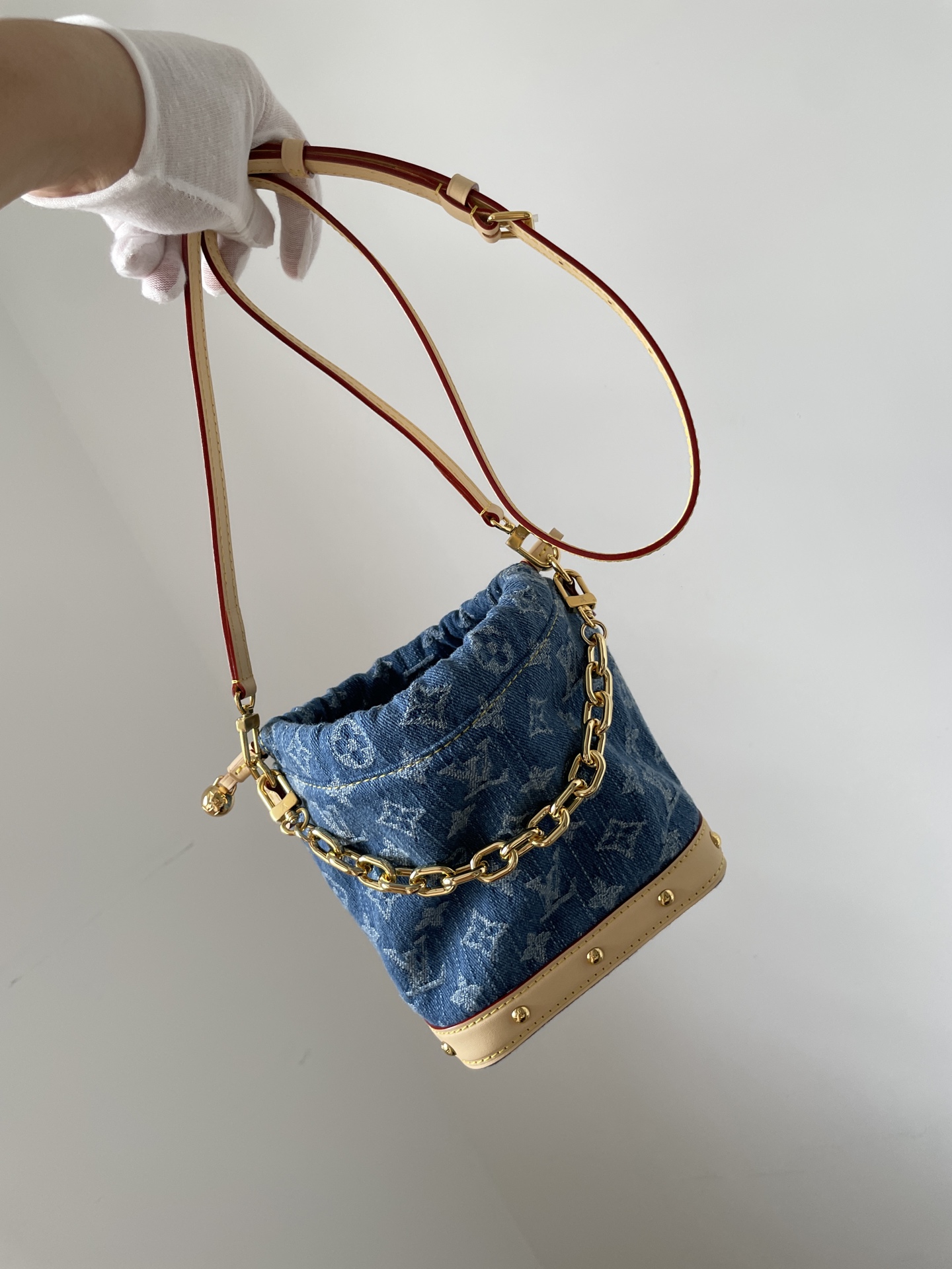 LOUIS VUITTON Nano Noé Denim Blue Canvas Bag - Image 7