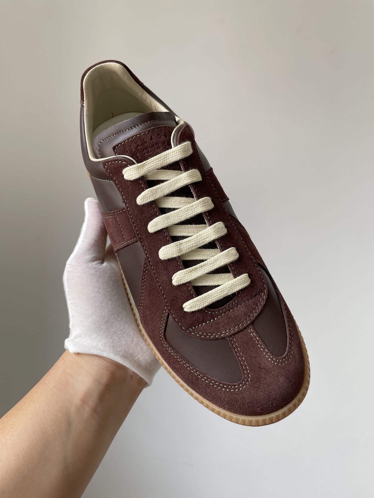Maison Margiela Replica Round Toe Lace-Up Patchwork Trainers Unisex Brown - Image 3