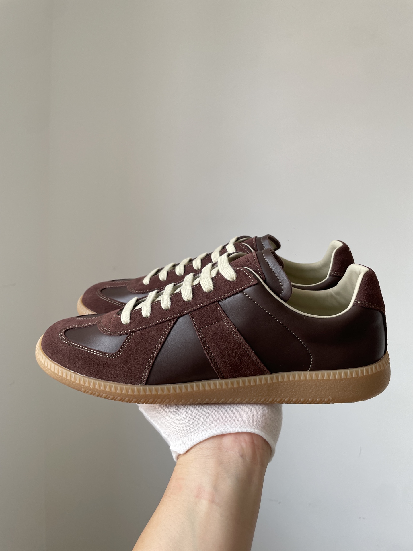 Maison Margiela Replica Round Toe Lace-Up Patchwork Trainers Unisex Brown - Image 7