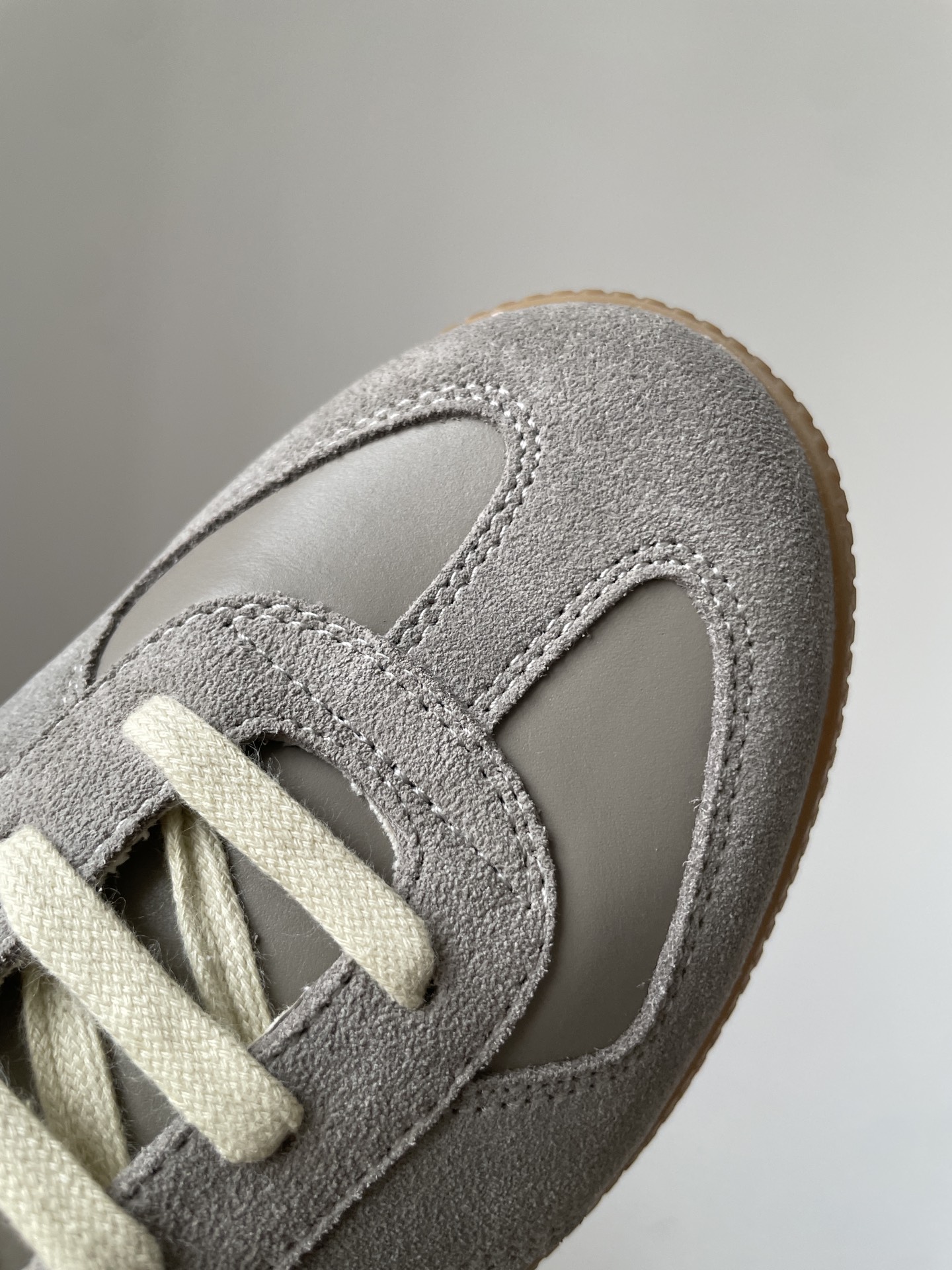 Maison Margiela Replica Calfskin Round Toe Lace-Up Trainers Unisex Gray - Image 6