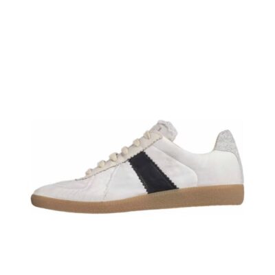 Maison Margiela Replica Calfskin Round Toe Lace-Up Trainers Unisex Off White