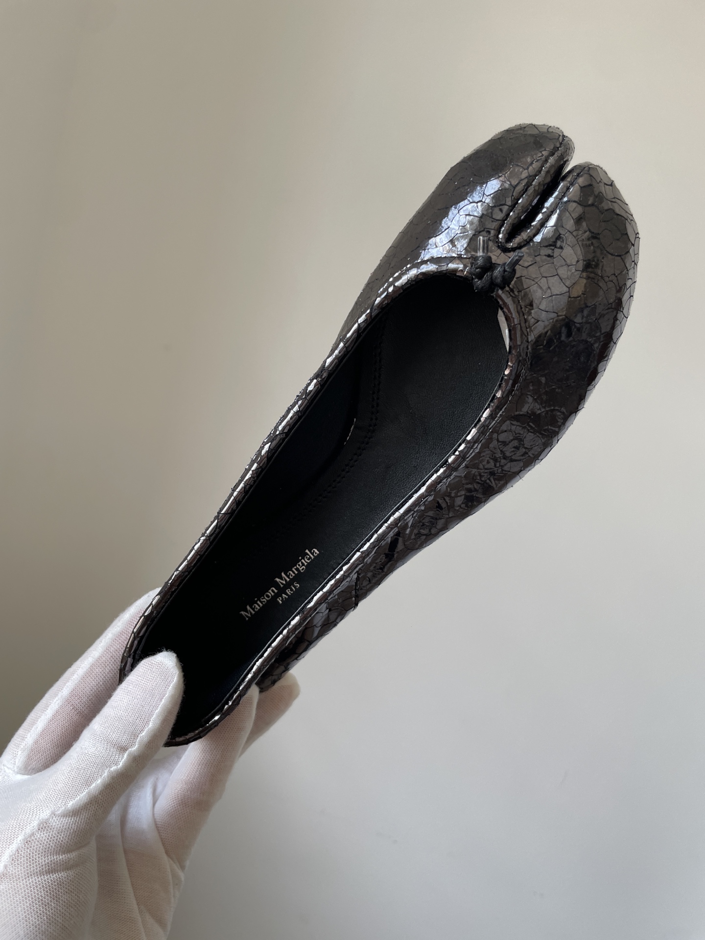 Maison Margiela Tabi Round Toe Slip-On Loafers Women Black - Image 3