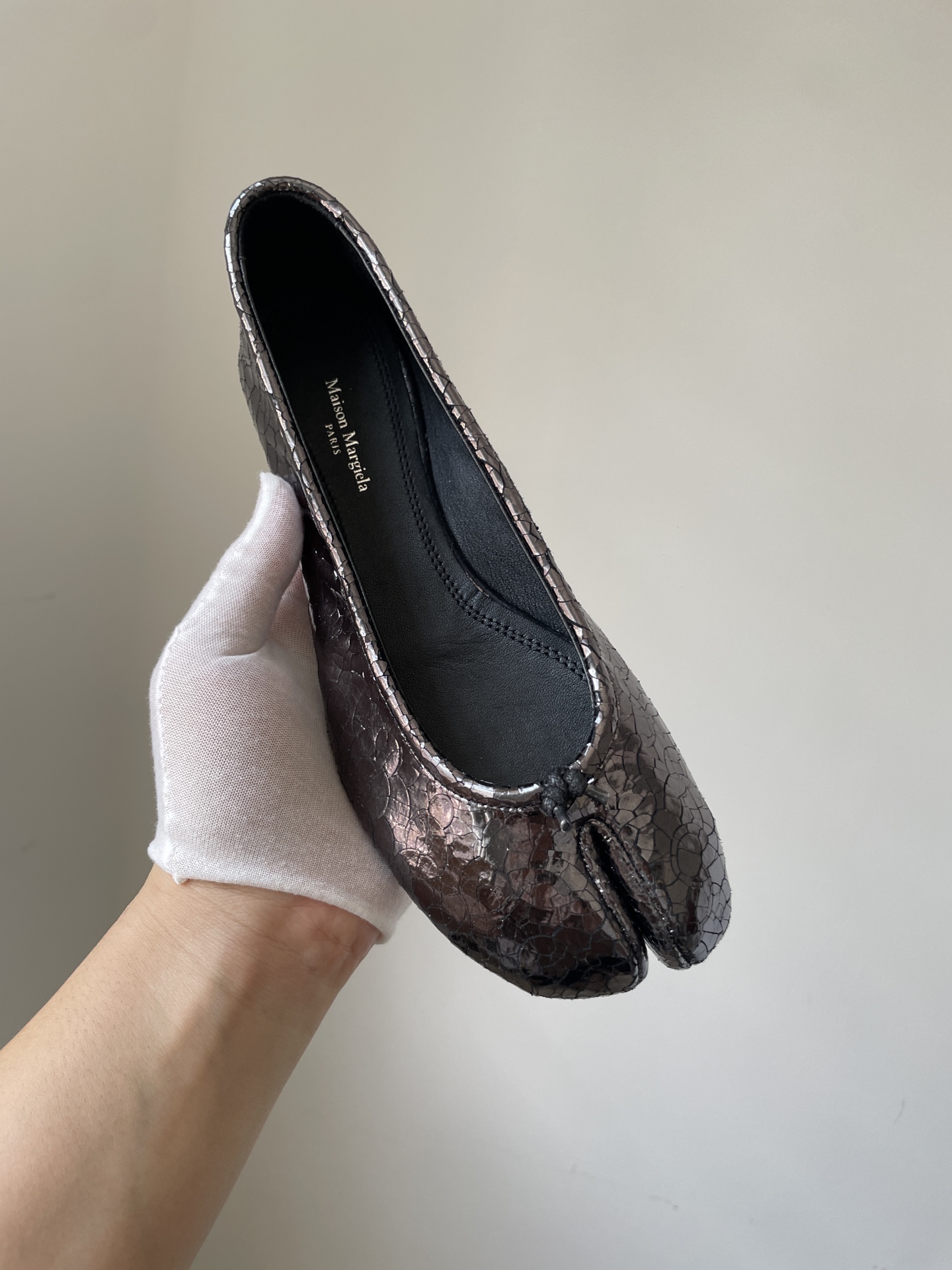 Maison Margiela Tabi Round Toe Slip-On Loafers Women Black - Image 5