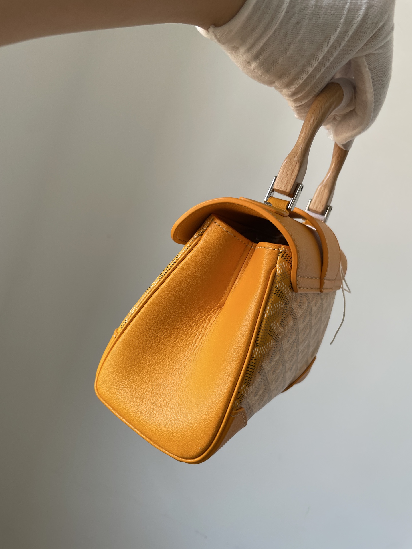 Goyard Saigon Mini Top Handle Bag with Y Pattern Canvas, Beech Wood, and Calfskin Leather – Women - Image 4