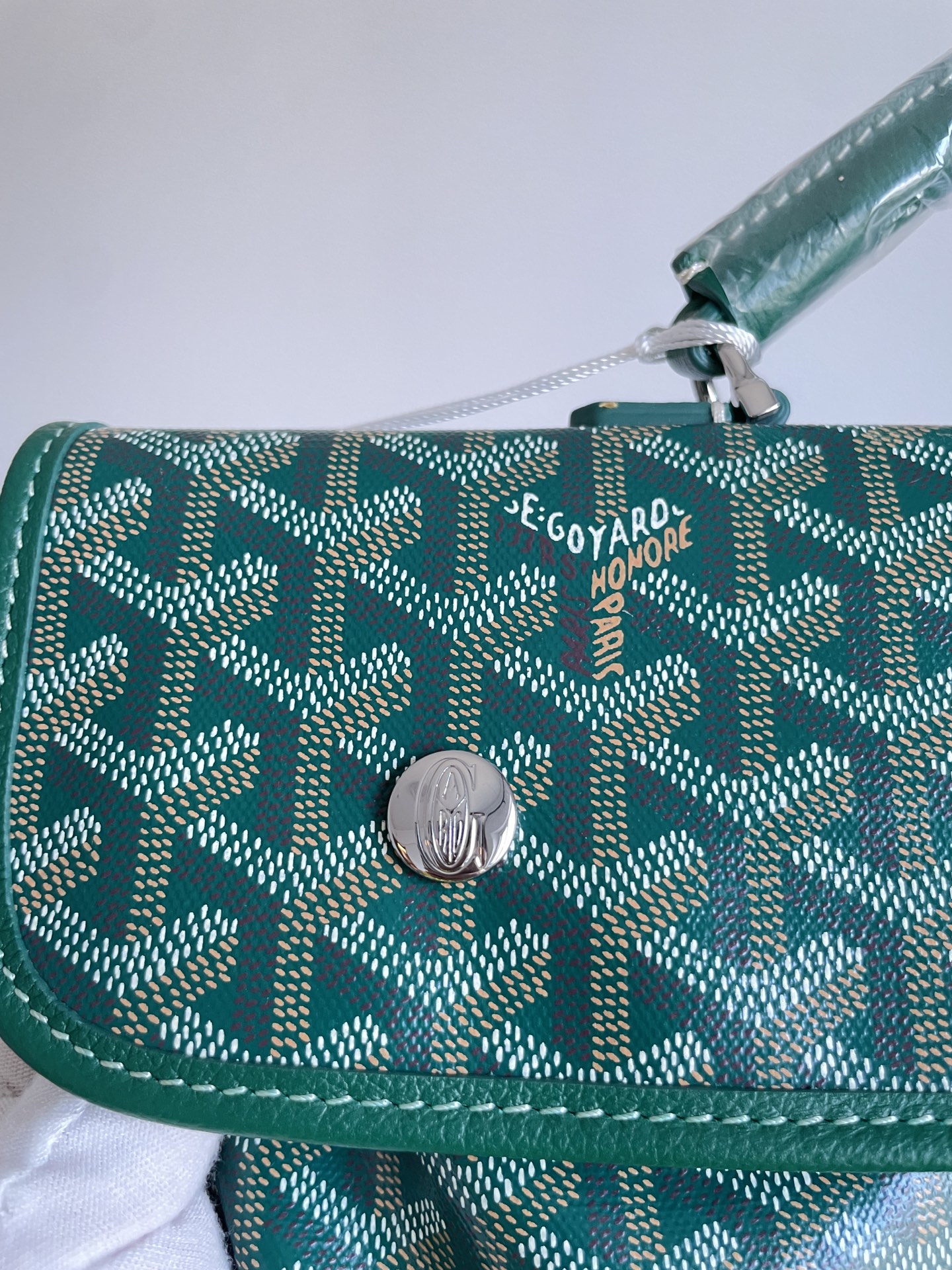 Goyard Saint Léger Medium Foldable Multi-Pocket Backpack Tote Bag in Canvas and Calfskin – Unisex - Image 5