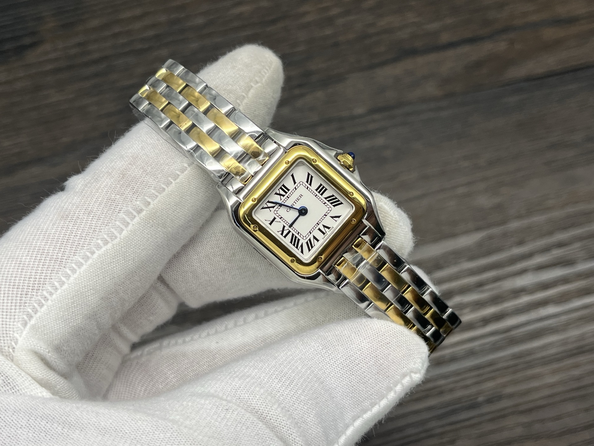 Cartier Panthère de Cartier Series Quartz Women’s Watch 23×30mm White Dial Stainless Steel and 18K Yellow Gold Case and Bracelet - Image 2