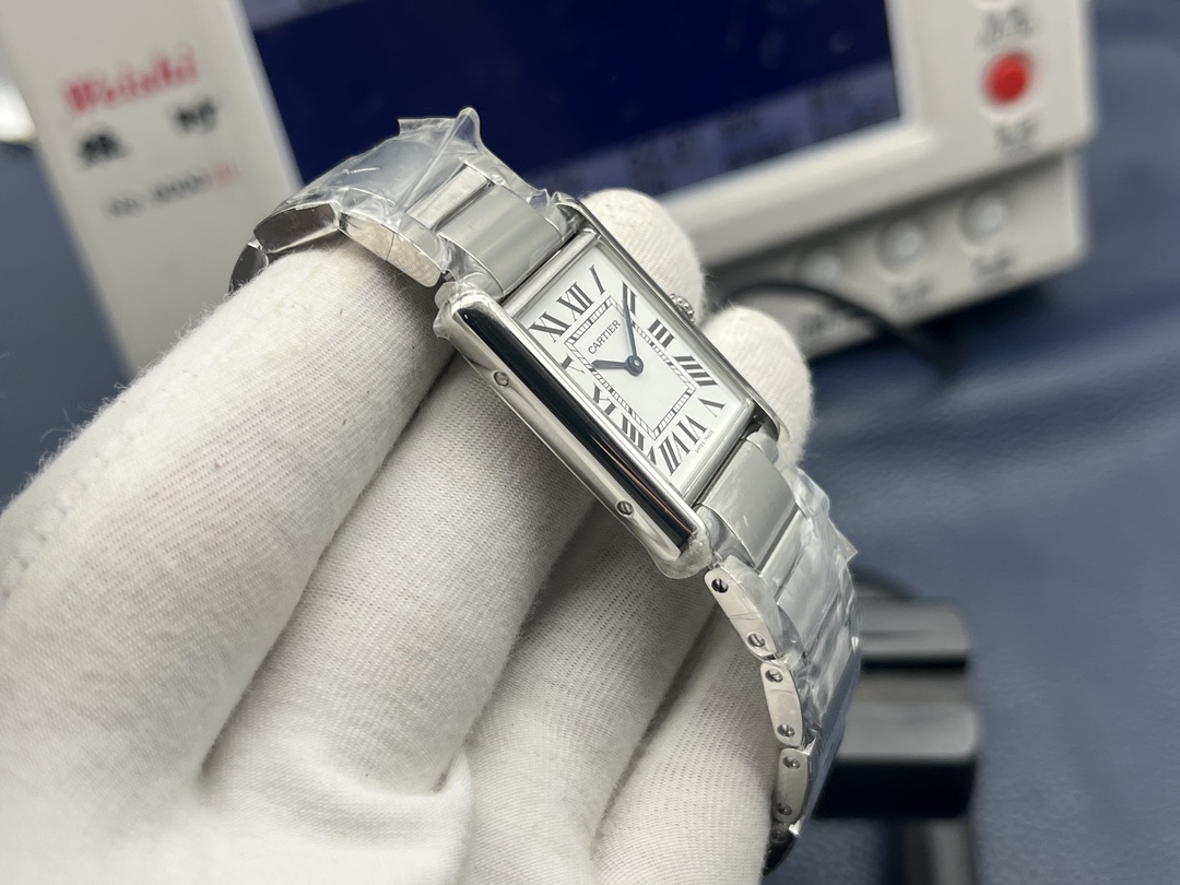 Cartier Tank Series Quartz Unisex Watch 25.5mm x 33.7mm White Dial Stainless Steel Case and Bracelet - Image 6