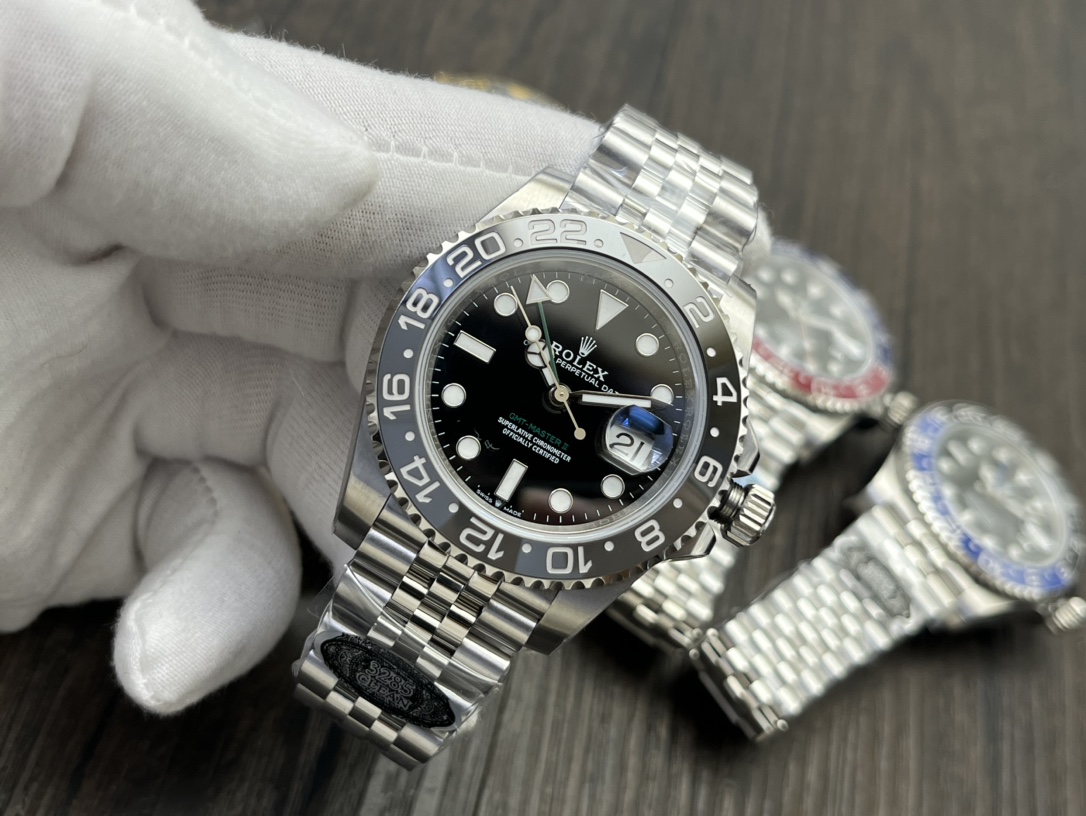 Rolex GMT-Master II 40mm – Automatic 3285 Movement, 100m Water Resistance, Oystersteel Case and Bracelet - Image 4